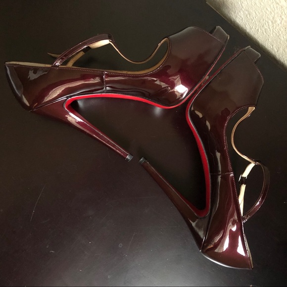 Christian Louboutin Burlina Peep-toe T-Strap Maryjane Patent Pump Burgundy 39 - Picture 8 of 12